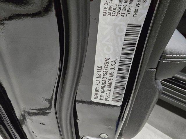 new 2025 Jeep Grand Cherokee car, priced at $33,420