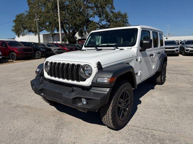 new 2026 Jeep Wrangler car, priced at $41,665