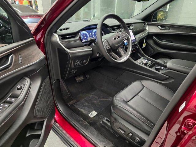 new 2025 Jeep Grand Cherokee L car, priced at $45,035