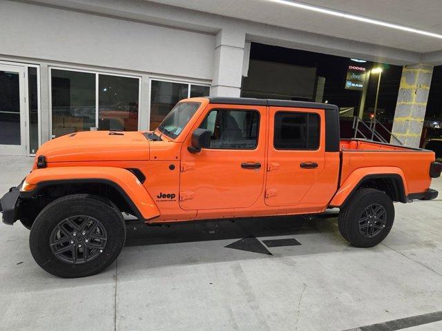 new 2025 Jeep Gladiator car, priced at $41,640