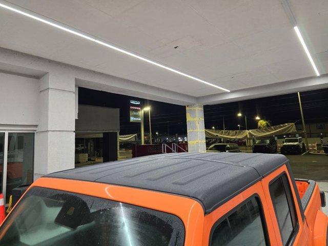 new 2025 Jeep Gladiator car, priced at $41,640