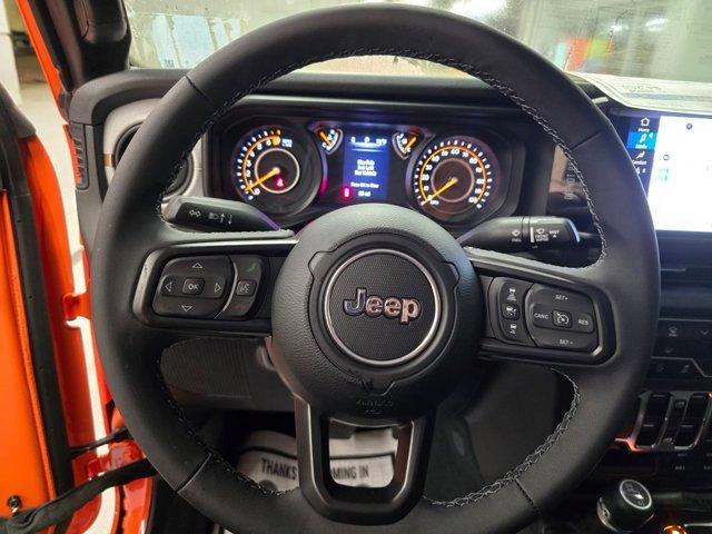 new 2025 Jeep Gladiator car, priced at $41,640
