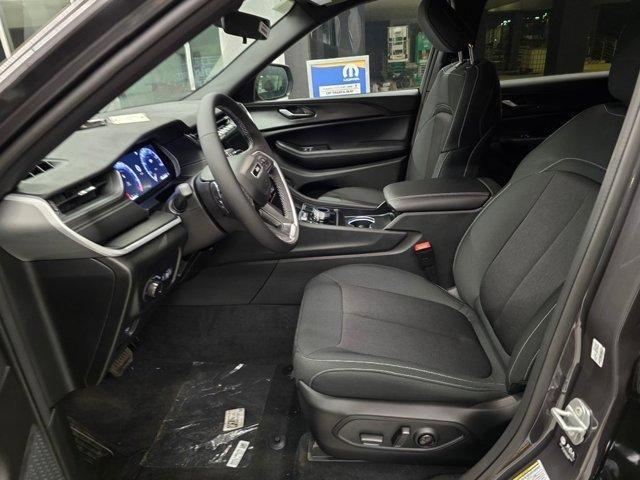 new 2025 Jeep Grand Cherokee L car, priced at $34,125