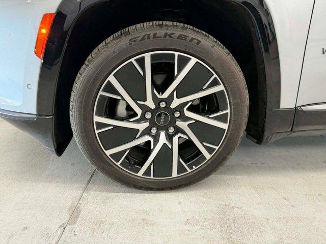 new 2025 Jeep Wagoneer S car, priced at $42,590