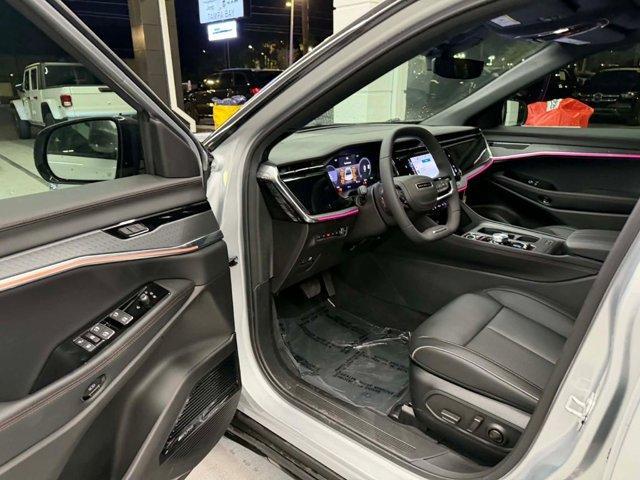 new 2025 Jeep Wagoneer S car, priced at $42,590