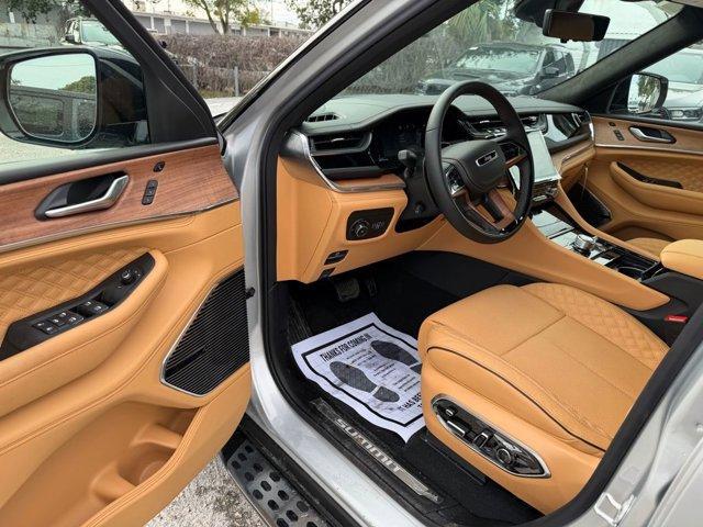 new 2025 Jeep Grand Cherokee L car, priced at $67,120