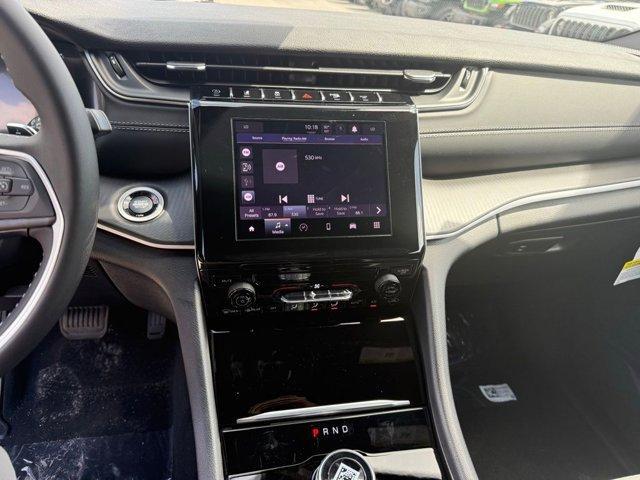 new 2025 Jeep Grand Cherokee L car, priced at $33,625