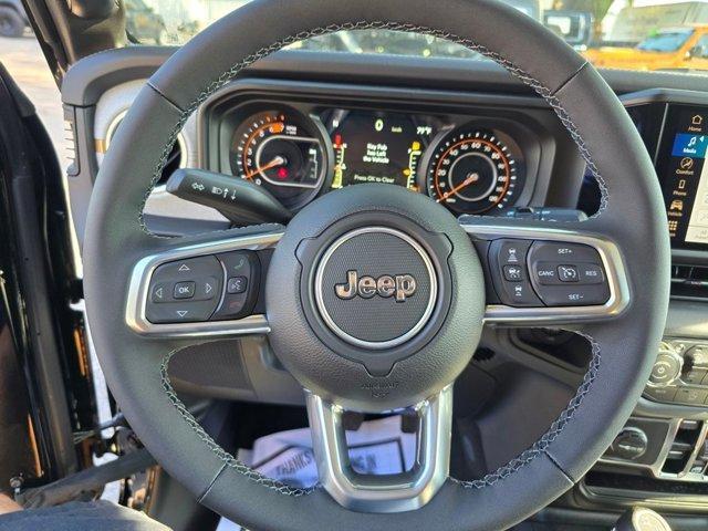 new 2025 Jeep Wrangler car, priced at $44,620