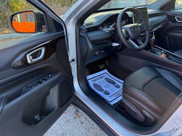 new 2026 Jeep Compass car, priced at $27,305