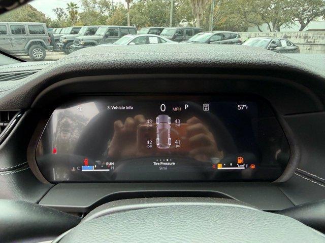 new 2026 Jeep Grand Cherokee car, priced at $40,575