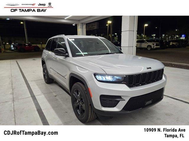 new 2025 Jeep Grand Cherokee car, priced at $36,875