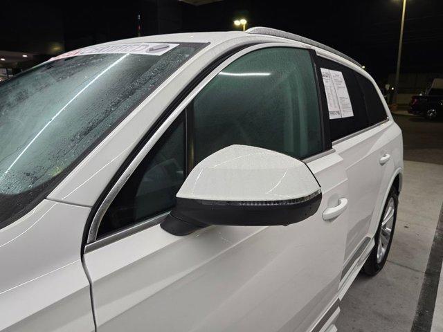 used 2025 Audi Q7 car, priced at $46,295