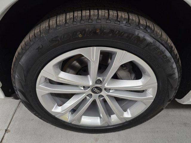 used 2025 Audi Q7 car, priced at $46,295