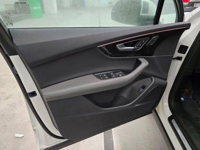 used 2025 Audi Q7 car, priced at $46,295