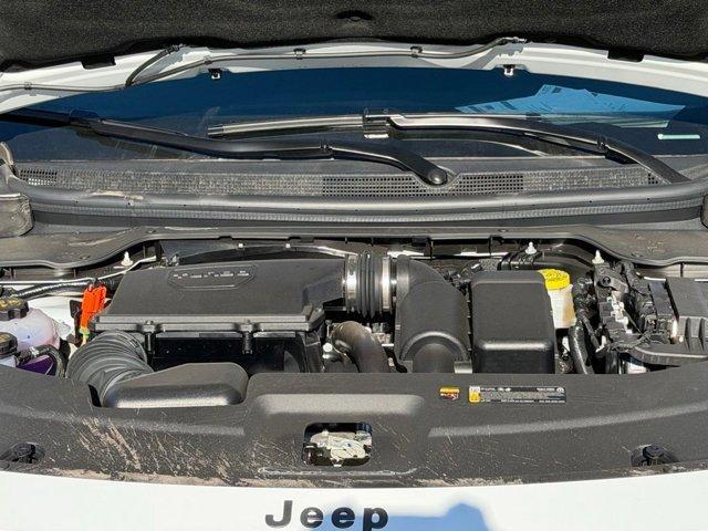 new 2026 Jeep Cherokee car, priced at $37,220