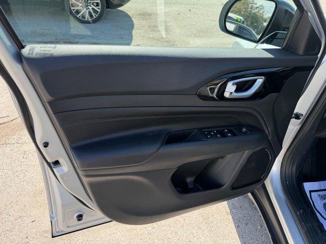 new 2026 Jeep Compass car, priced at $27,305