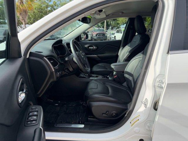 used 2019 Jeep Cherokee car, priced at $16,391