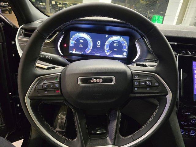 used 2025 Jeep Grand Cherokee car, priced at $36,996