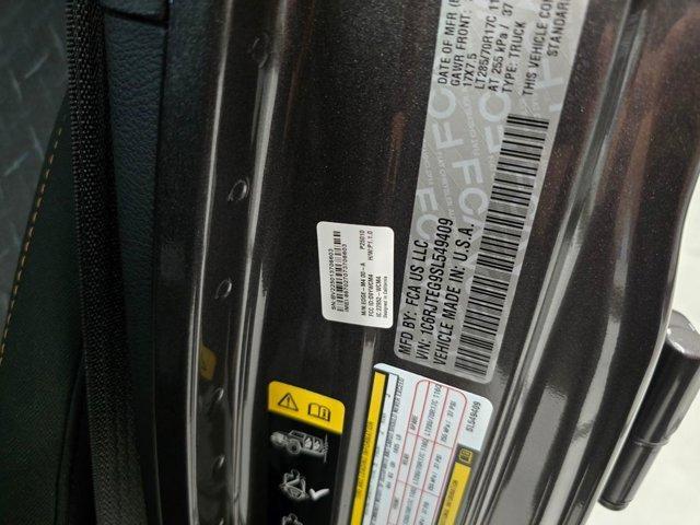 new 2025 Jeep Gladiator car, priced at $48,870