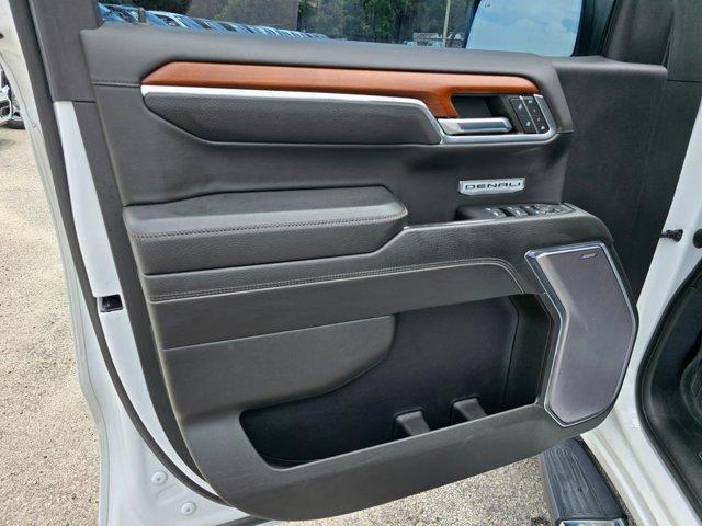 used 2022 GMC Sierra 1500 car, priced at $47,876