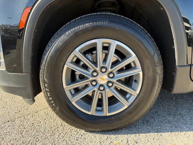 used 2022 Chevrolet Traverse car, priced at $21,692