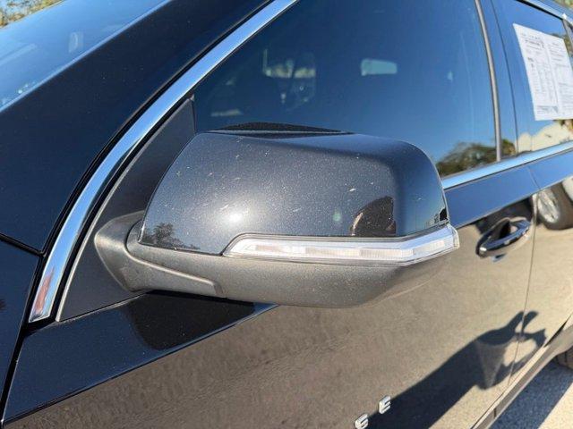 used 2022 Chevrolet Traverse car, priced at $21,692