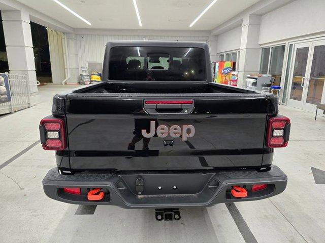 new 2025 Jeep Gladiator car, priced at $46,580