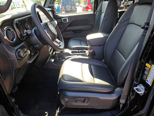 new 2025 Jeep Wrangler car, priced at $46,120