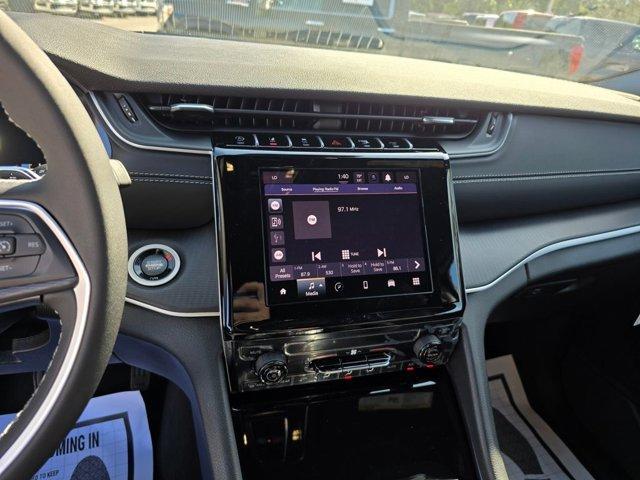 new 2025 Jeep Grand Cherokee L car, priced at $33,625