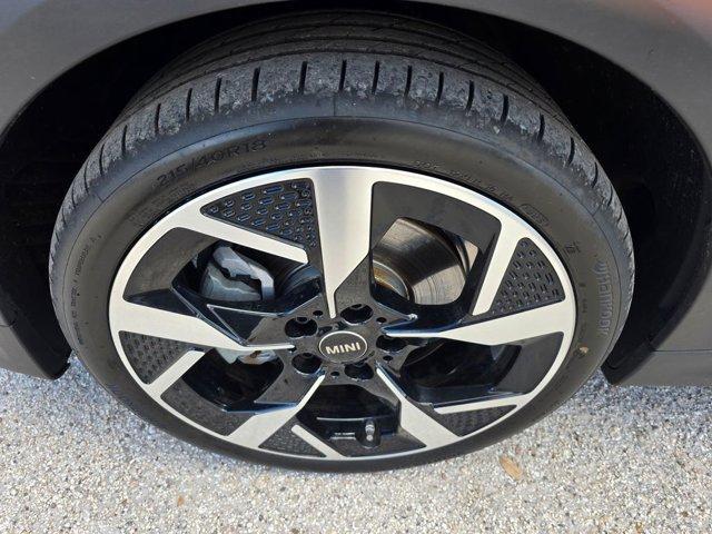 used 2025 MINI Hardtop car, priced at $28,491