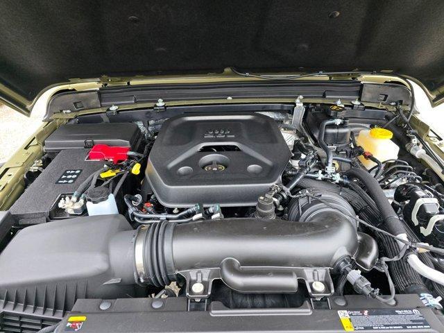 new 2025 Jeep Wrangler car, priced at $44,575