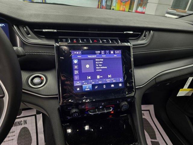 new 2025 Jeep Grand Cherokee car, priced at $33,420