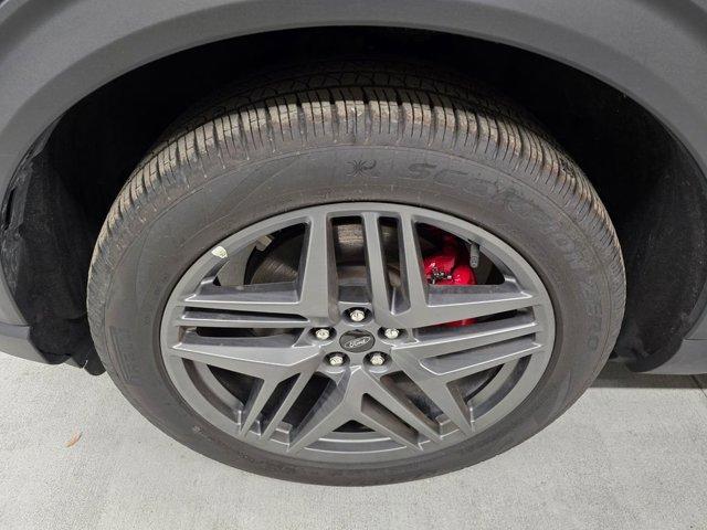 used 2025 Ford Explorer car, priced at $35,692