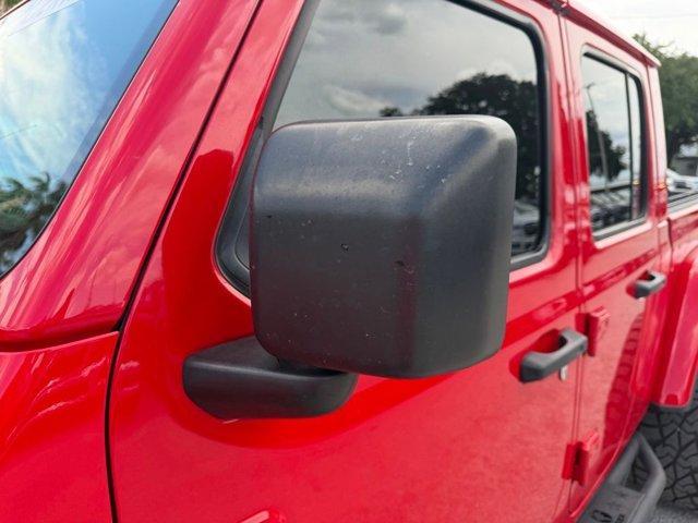 used 2021 Jeep Gladiator car, priced at $34,476