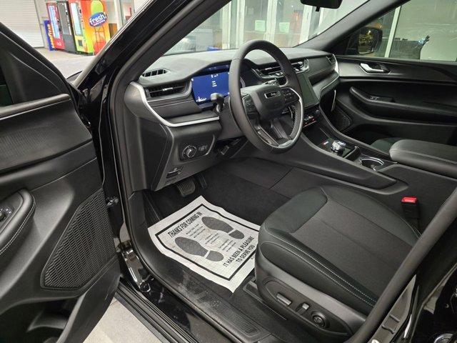 new 2025 Jeep Grand Cherokee L car, priced at $35,625