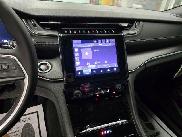 new 2025 Jeep Grand Cherokee L car, priced at $35,625