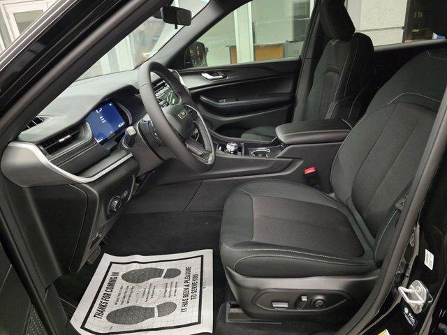 new 2025 Jeep Grand Cherokee L car, priced at $35,625