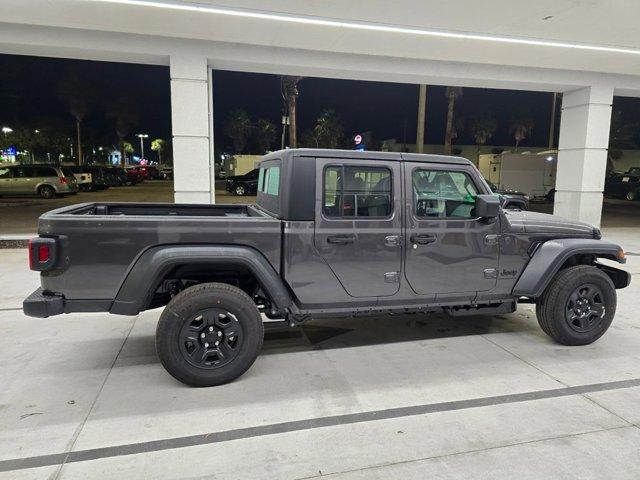 new 2026 Jeep Gladiator car, priced at $48,265