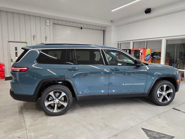 new 2026 Jeep Grand Cherokee L car, priced at $52,150