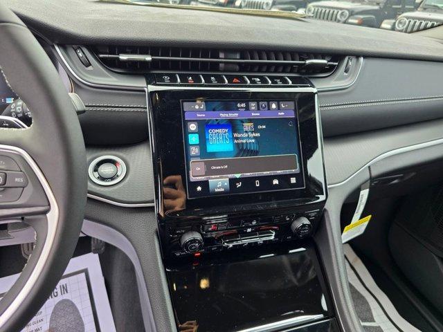 new 2025 Jeep Grand Cherokee car, priced at $36,415
