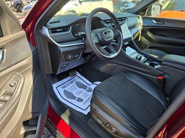 new 2025 Jeep Grand Cherokee L car, priced at $39,730