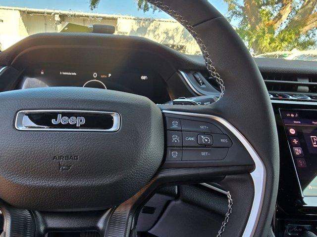 new 2025 Jeep Grand Cherokee L car, priced at $39,730