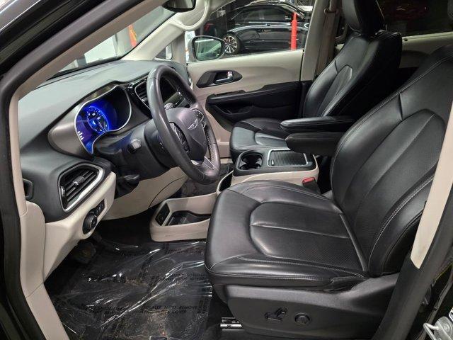 used 2023 Chrysler Pacifica car, priced at $22,391