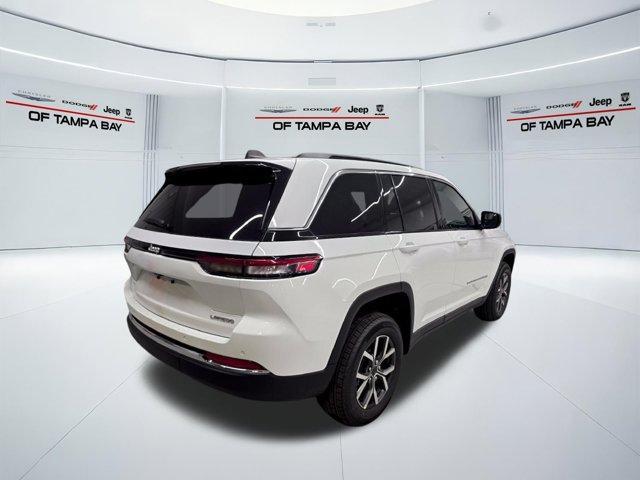 new 2027 Jeep Grand Cherokee car, priced at $40,035