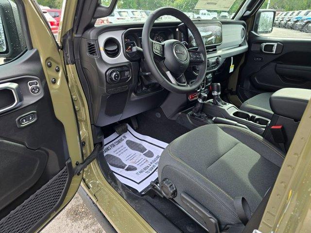 new 2025 Jeep Gladiator car, priced at $47,620