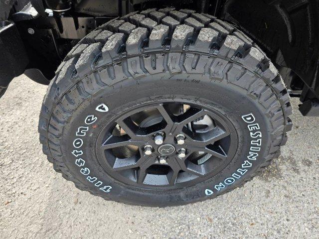 new 2025 Jeep Gladiator car, priced at $47,620