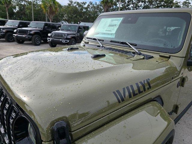 new 2025 Jeep Gladiator car, priced at $47,620