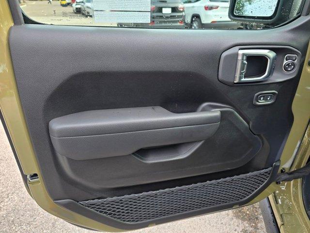 new 2025 Jeep Gladiator car, priced at $47,620