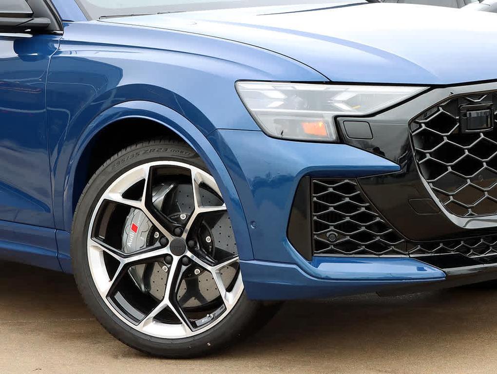new 2026 Audi RS Q8 car, priced at $151,890