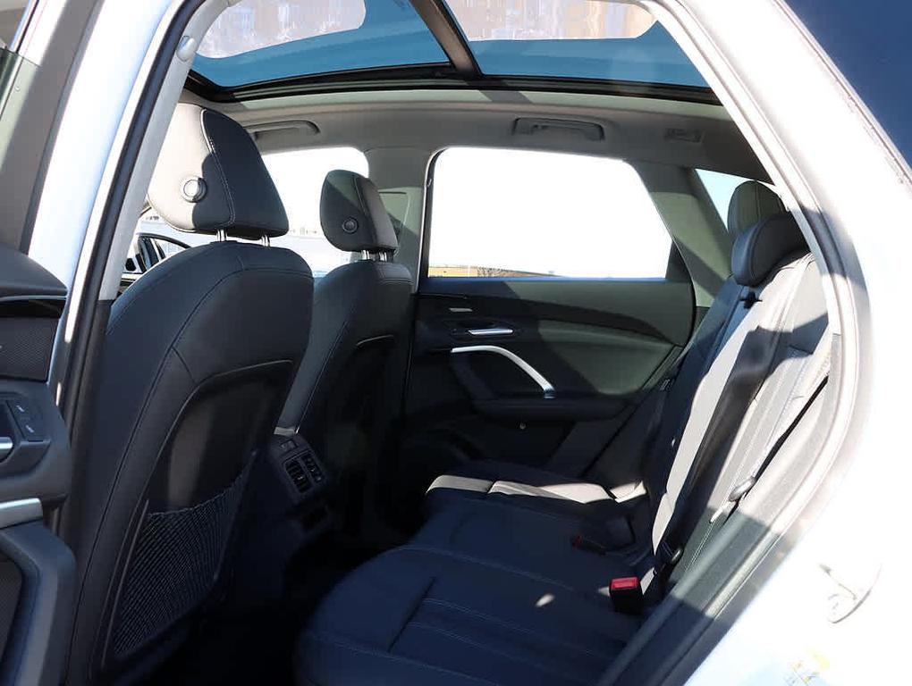 new 2025 Audi Q5 car, priced at $53,534